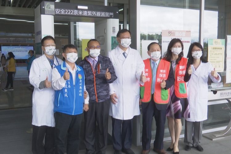 3秒消滅新冠病毒 技嘉捐贈新竹臺大防疫滅菌門 3秒消滅新冠病毒  技嘉捐贈新竹臺大防疫滅菌門