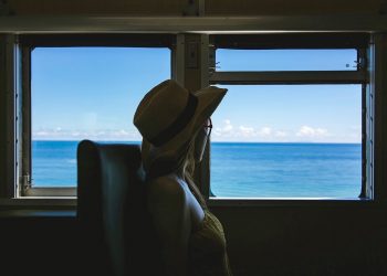 搭藍皮解憂號 到屏東找回專屬台灣的經典生活