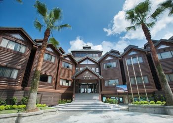 日月潭湖景第一排 力麗儷山林獨家湖景釣魚房