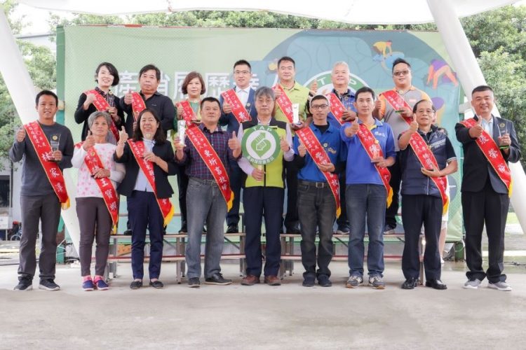 驗證面積成長3成 出貨量增長破6成 110年度產銷履歷達人頒獎典禮 臺北希望廣場隆重登場 驗證面積成長3成 出貨量增長破6成 110年度產銷履歷達人頒獎典禮 臺北希望廣場隆重登場