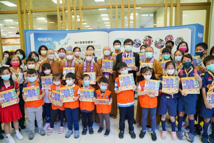 2021國際書展「永遠從關懷出發不間斷」 捐出15000本童書直送偏鄉