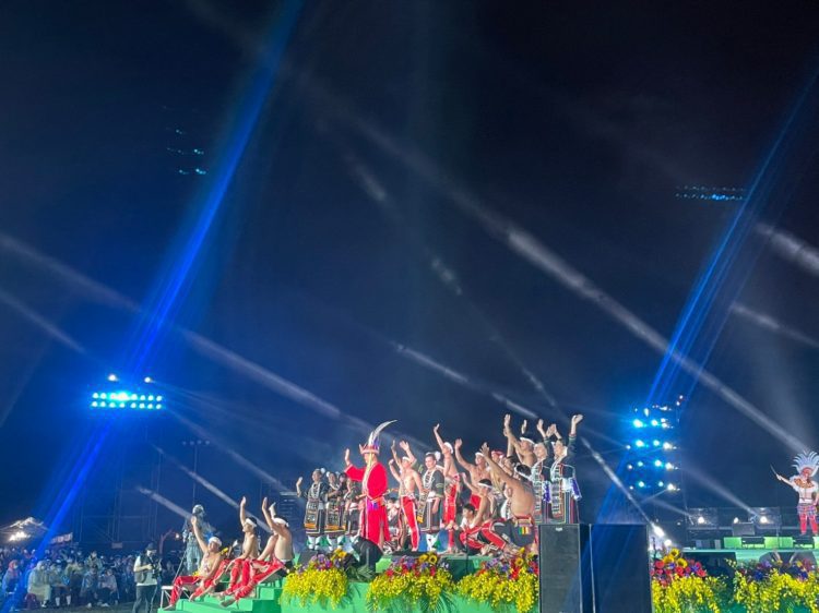 2021花蓮縣原住民族豐年節 環保局推餐具借用 與大地共生共榮