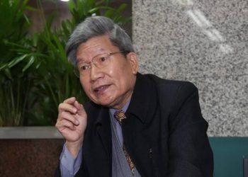 海外留學生的臥底故事