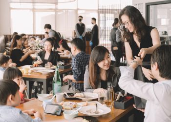 ▲JK STUDIO 賓客雲集。(圖/JK STUDIO義法餐廳提供)