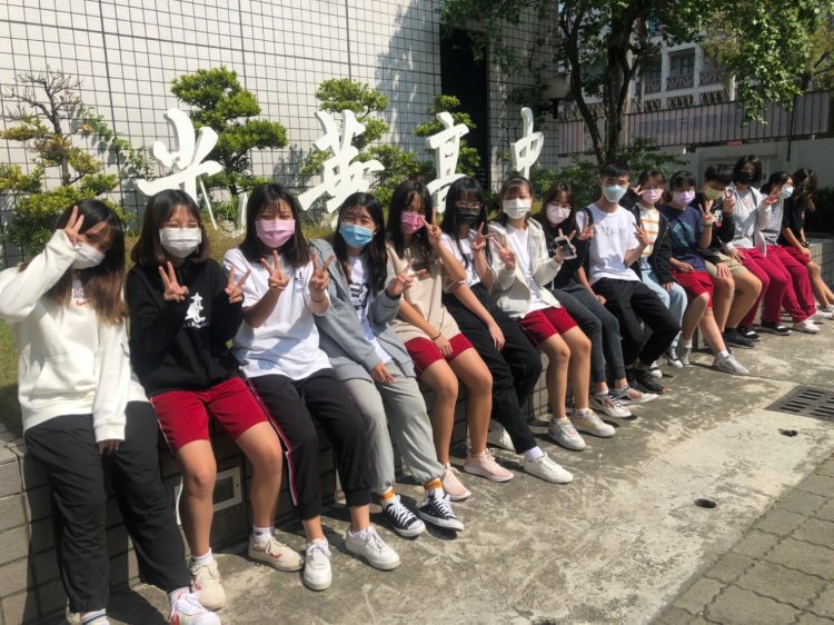 「自主、多元」漾青春〜光華高中學生規劃「便服日」 「自主、多元」漾青春〜光華高中學生規劃「便服日」