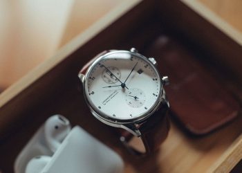 丹麥腕錶About Vintage雙十一開跑 官網下殺近8000再助海龜基金會