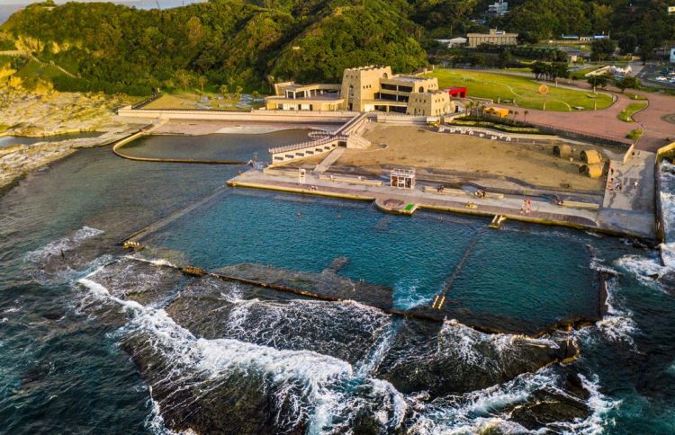 交通部觀光局北觀處以和平島地質公園榮獲「第19屆民間參與公共建設金擘獎」政府團隊獎優等