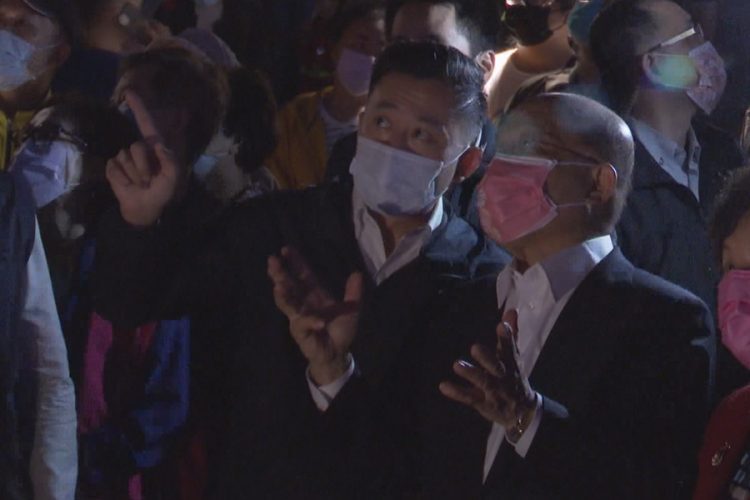 光臨藝術節破300萬人次 蘇貞昌力讚：世界級光雕展演