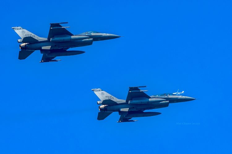 全球第一支F-16V成軍賞機新景點 全球第一支F-16V成軍賞機新景點