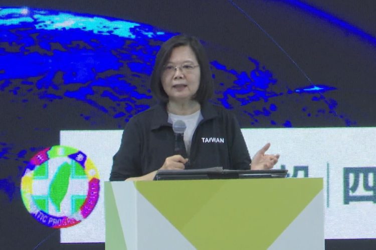 公投「四個不同意」宣講 總統蔡英文壓軸登場 公投「四個不同意」宣講 總統蔡英文壓軸登場