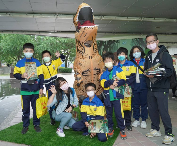 北北基創意能源小鐵人競賽 42校60隊潛能大爆發一起鬥智手作 北北基創意能源小鐵人競賽 42校60隊潛能大爆發一起鬥智手作