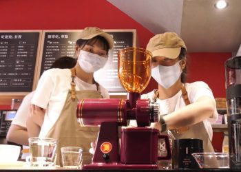 天天吃好食做公益 庇護餐廳開幕