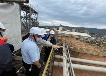 專家進廠輔導與採用空品測站 環保局要求紙廠改善異味解民怨
