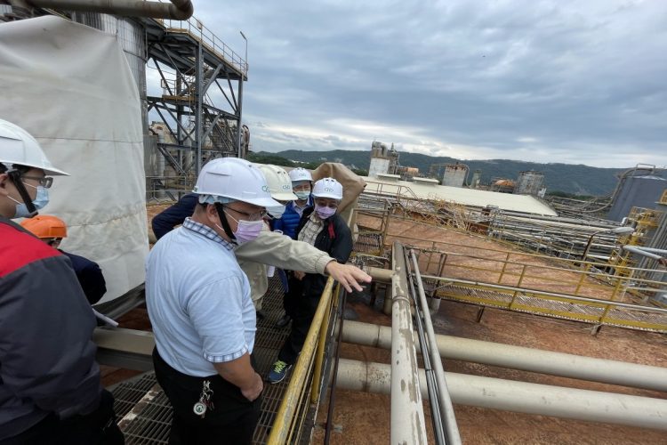 專家進廠輔導與採用空品測站 環保局要求紙廠改善異味解民怨 專家進廠輔導與採用空品測站 環保局要求紙廠改善異味解民怨