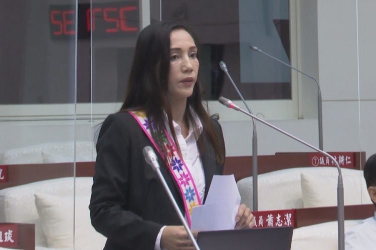 林慈愛為族人謀福利 關心家屋興建進度