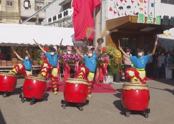 歡慶農民節 沈慧虹表揚「十大傑出農民」