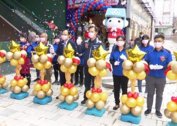 活化龍山綜合大樓 引進超市「社區服務概念店」