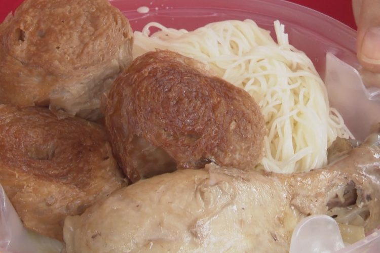 當歸麵線暖心暖胃 竹市救急會助弱勢感恩防疫英雄 當歸麵線暖心暖胃 竹市救急會助弱勢感恩防疫英雄