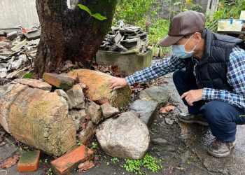 百年古物的水泥桶塊 為「風華東港」的鐵證