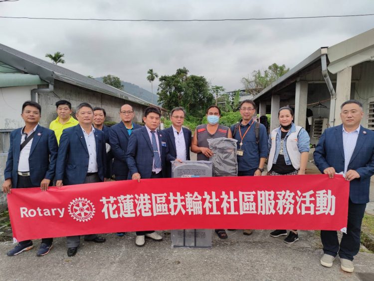 詮釋世界兒童人權日 港區扶輪社義舉動人