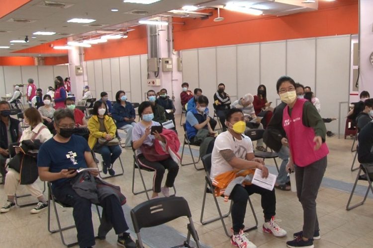 趕快來打疫苗 竹市中正市場疫苗站快速又方便