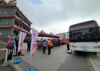 龍德宮媽祖心龍德情 捐血一小袋愛心滿福袋