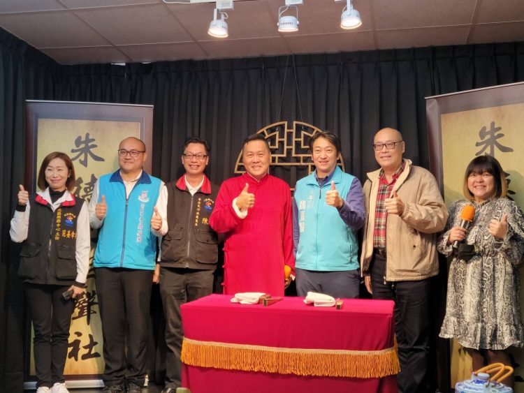 「朱德剛相聲茶館」相聲中開幕 歡笑一籮筐 「朱德剛相聲茶館」相聲中開幕 歡笑一籮筐