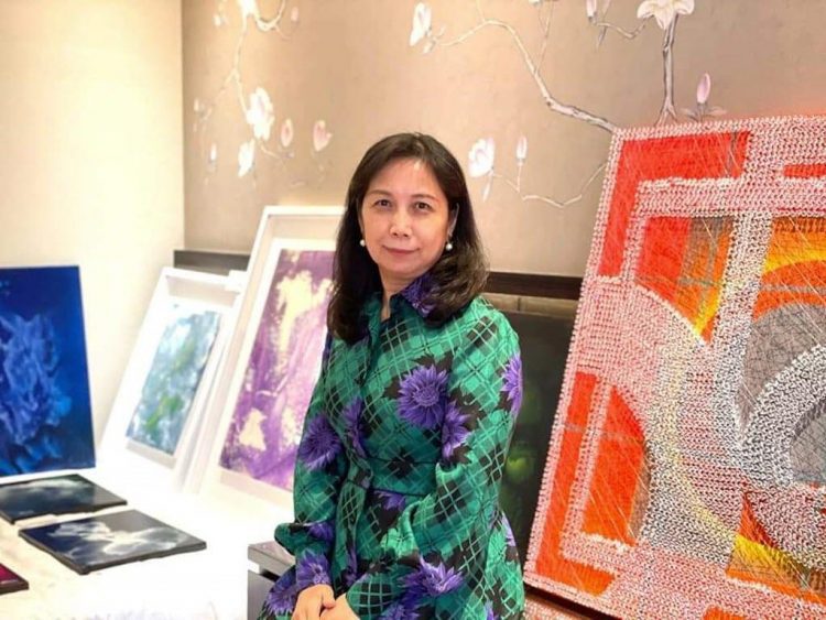 世界首展量子能量藝術!國寶「墨玉」遇上當代跨域藝術家祁慶玲 當代跨域藝術家-祁慶玲Linna Chi(圖/祁慶玲提供)
