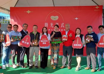 佳冬透紅時光禮盒上市 臺北花博農民市集12/12展售