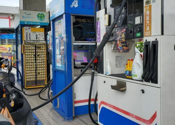 國內油價要調漲 12/20起汽、柴油每公升各漲0.1元