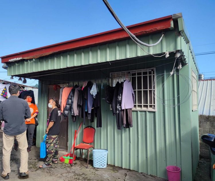 國統公司首度公益關懷行 加入展望會紅包傳愛行列 國統公司首度公益關懷行 加入展望會紅包傳愛行列