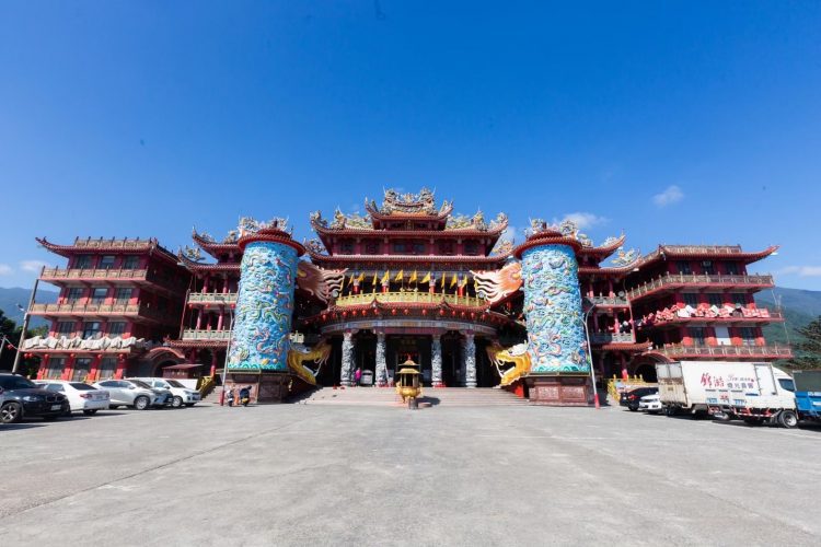 大甲鎮瀾宮媽祖史上首次東巡 慈悲繞境花蓮護佑眾生 大甲鎮瀾宮媽祖史上首次東巡 慈悲繞境花蓮護佑眾生