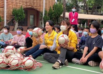 校園足球推廣紮根 市議員廖子齊盼增設社區足球場