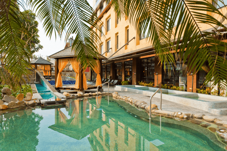 沐浴春風寒舍客來 相揪來去沐舍泡湯 沐浴春風寒舍客來 相揪來去沐舍泡湯