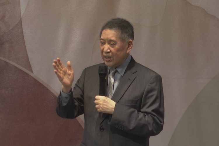 照亮清華文藝復興之路 白先勇獲頒榮譽講座 照亮清華文藝復興之路 白先勇獲頒榮譽講座