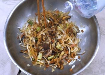 煮飯煮到心好累？3種高效省時的備餐技巧