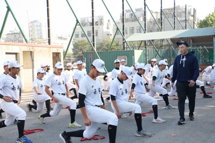 科學化訓練挑戰極限 南市府與郭泓志團隊攜手傳承經驗