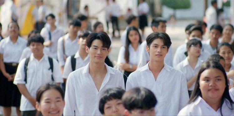 突破8.21億次觀看! 現象級爆紅BL劇電影版《2gether電影版》確定12/24登台!