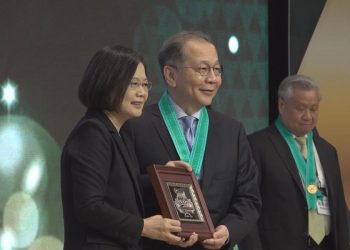 聯發科蔡力行當選新科院士 5G趨勢重視人才培育