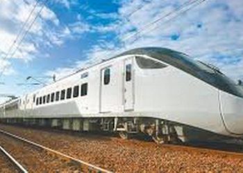 臺鐵EMU3000型城際列車 開放150位宜蘭鄉親搭乘