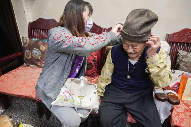 門諾基金會募集愛心耶誕禮　助611位弱勢長者暖心過冬