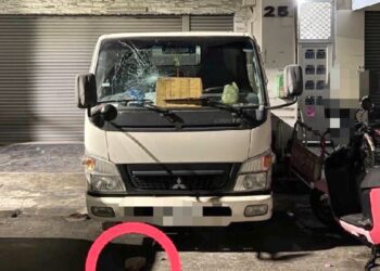 3台汽車同晚玻璃遭磚塊毀損 眼尖警現場迅速破案