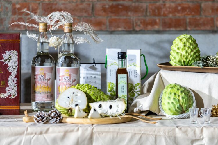 「金釋至交」臺東金門攜手行銷鳳梨釋迦 訂購破萬斤