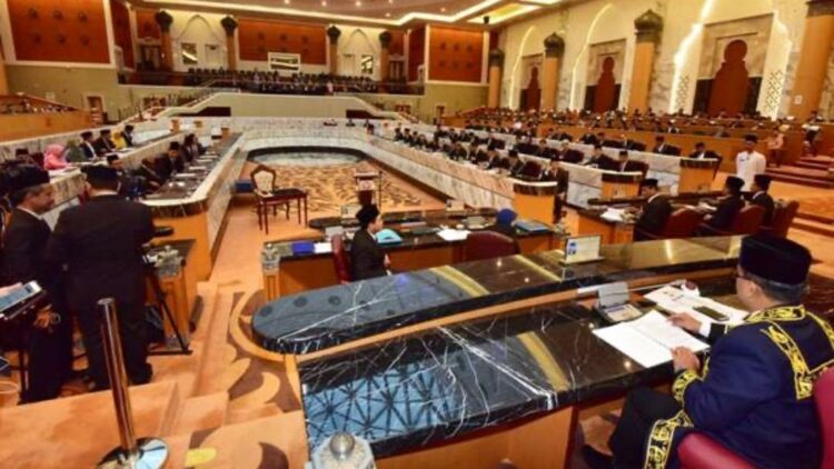 【柔佛州选】伊党甩土团盼与巫统合作 火箭刘镇东只领军不上阵