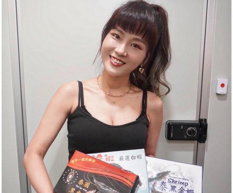 丟丟妹粉絲預計破百萬 熱賣泰國黑虎蝦、白蝦嚴格把關受歡迎 新年小資家餐桌上必備佳餚