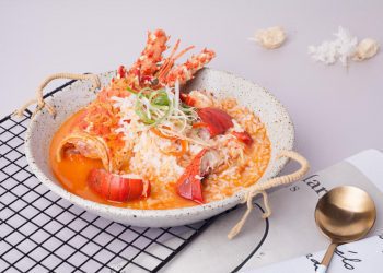 中西餐雙主廚新到任 長榮鳳凰「龍王泡飯」美味登場