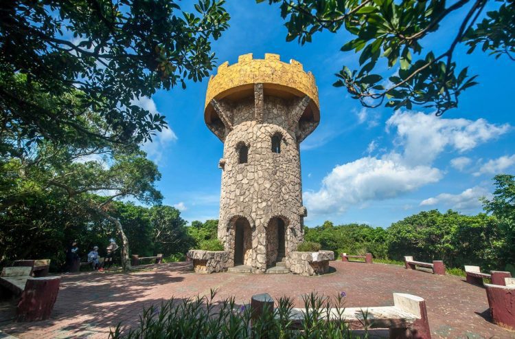 交通部觀光局北觀處進行情人湖公園環山步道改善 抗濕防滑更友善