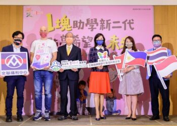 全聯「愛，從1開始」1塊助學新二代 吳鳳化身愛心大使助新住民 邀大家捐善款做公益