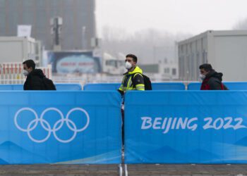 冬奥会临近 北京规定购买退烧药顾客需检测