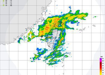南方雲系北移 水氣增多 各地雲多降雨機率增